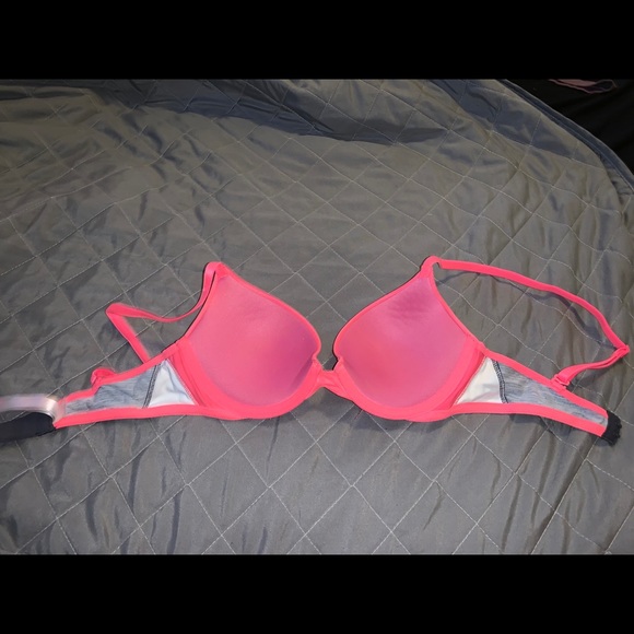 VS PINK bra - Picture 2 of 2